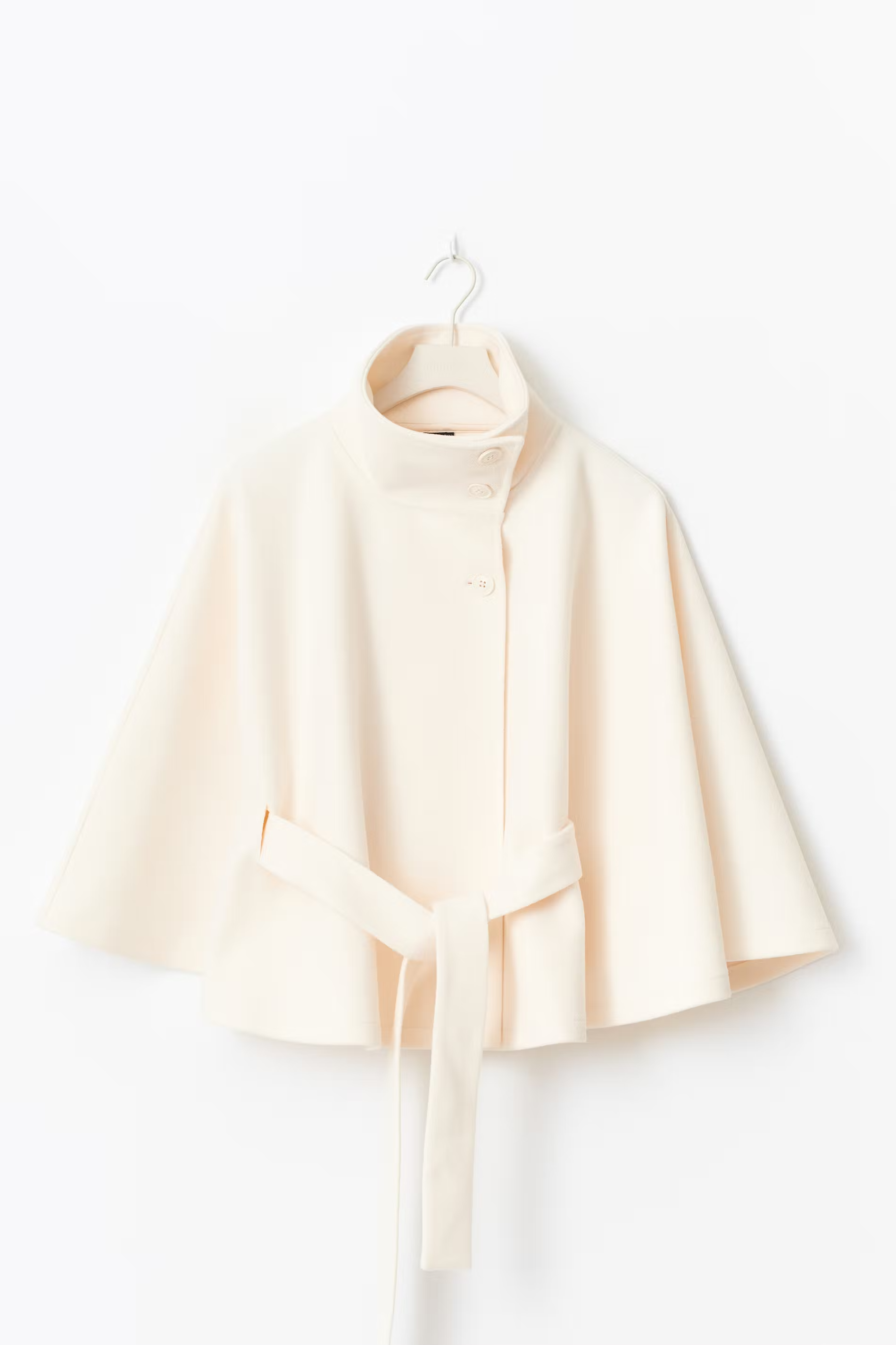 Nordiva™ | Cape Coat
